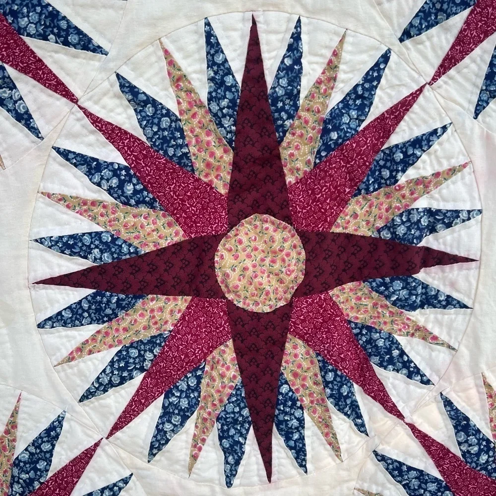 VTG Sunham Slashed Star Quilt Prairie Cottage Calico Floral Hand Quilted 65x81